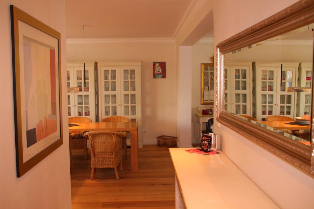 Romantik Im Hotel Villa Roehl Timmendorfer Strand Luaran gambar